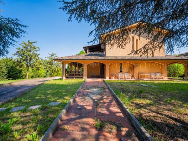 casa indipendente in vendita ad Albinea