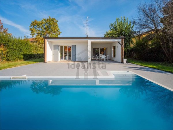 casa indipendente in vendita ad Albinea