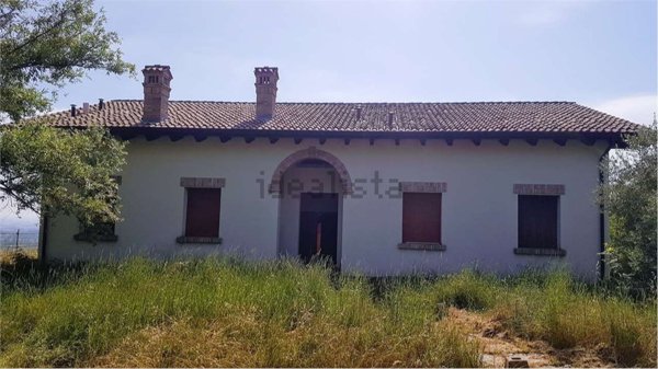 casa indipendente in vendita ad Albinea in zona Montericco