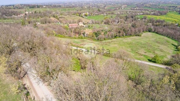terreno edificabile in vendita ad Albinea in zona Borzano
