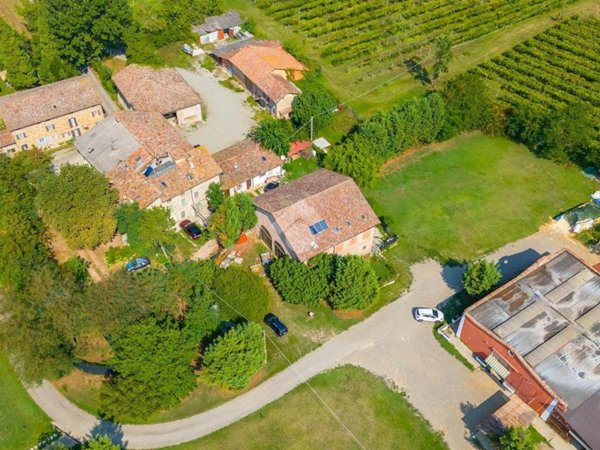 casa indipendente in vendita ad Albinea