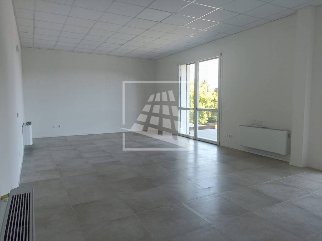 ufficio in vendita ad Albinea