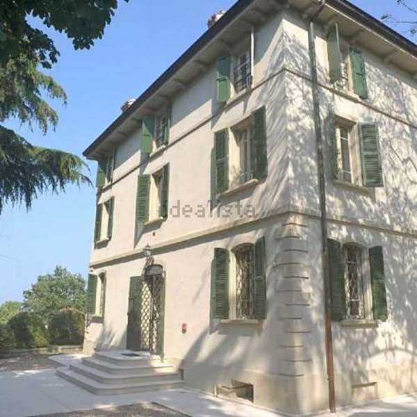 casa indipendente in vendita ad Albinea in zona Montericco