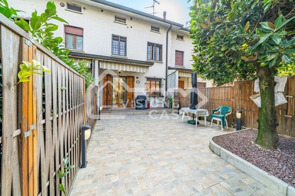 casa indipendente in vendita ad Albinea