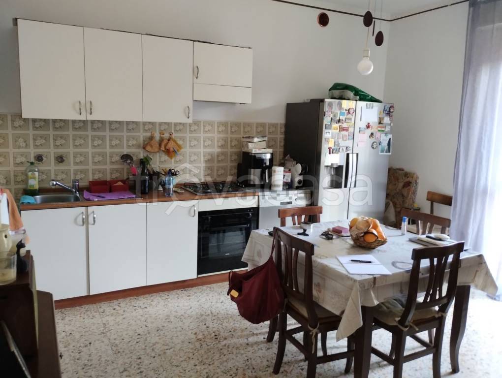 casa indipendente in vendita ad Albinea in zona Borzano