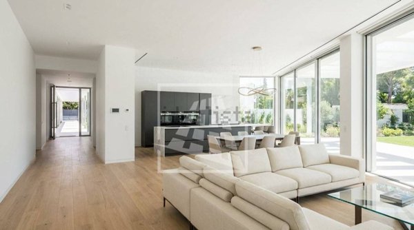 casa indipendente in vendita ad Albinea in zona Fondo Oca