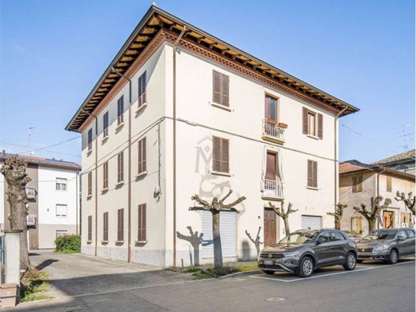 appartamento in vendita ad Albinea in zona Fondo Oca