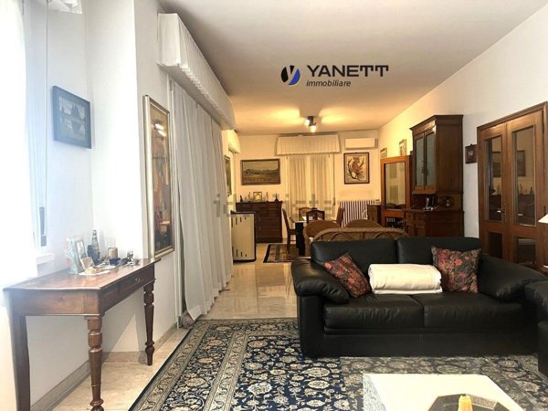 casa indipendente in vendita ad Albinea in zona Montericco