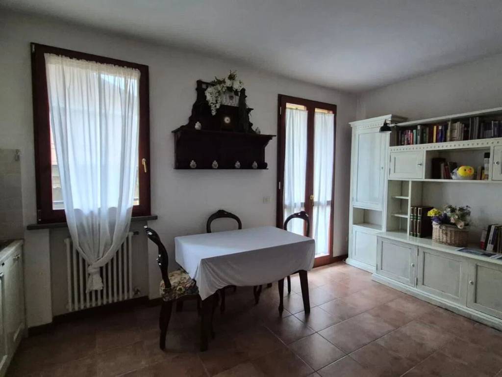 appartamento in vendita ad Albinea in zona Montericco