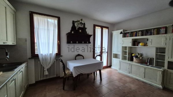 appartamento in vendita ad Albinea in zona Fondo Oca