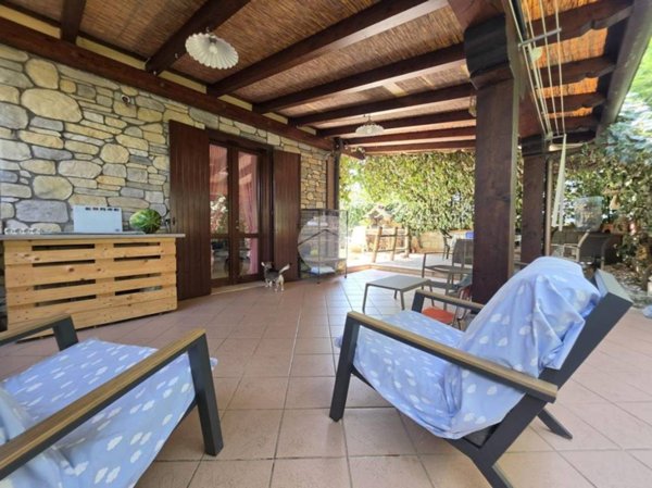 casa indipendente in vendita ad Albinea in zona Borzano