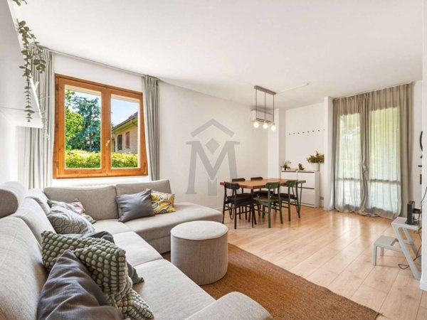 casa indipendente in vendita ad Albinea in zona Borzano
