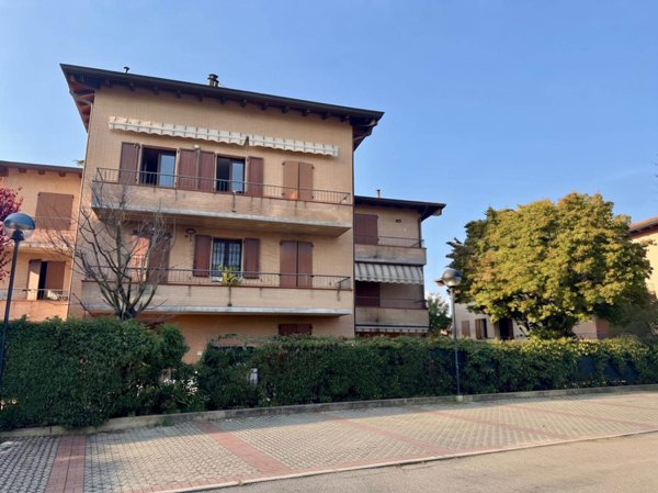 appartamento in vendita ad Albinea in zona Borzano
