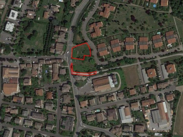 terreno edificabile in vendita a Bagnolo in Piano