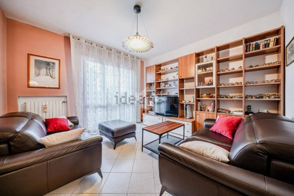 casa indipendente in vendita a Bagnolo in Piano