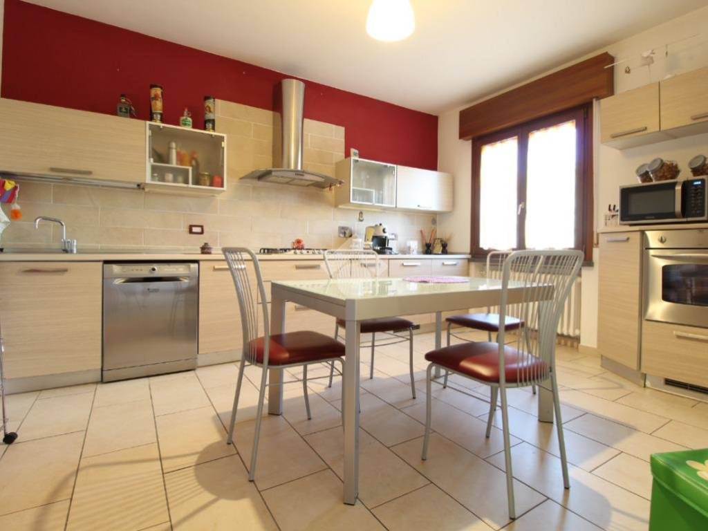appartamento in vendita a Bagnolo in Piano in zona Pieve Rossa