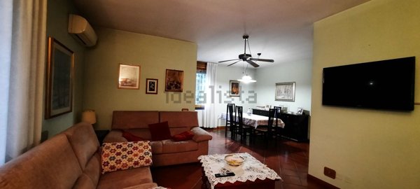 casa indipendente in vendita a Bagnolo in Piano
