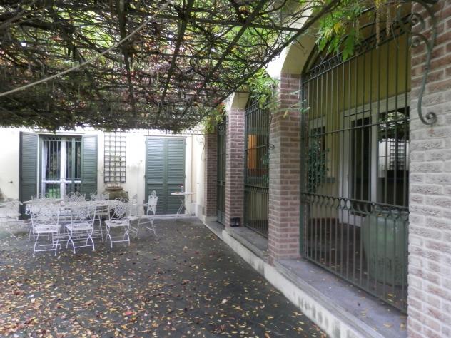 casa indipendente in vendita a Bagnolo in Piano