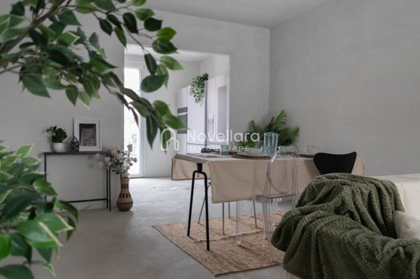 casa indipendente in vendita a Bagnolo in Piano