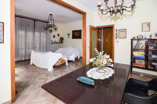 casa indipendente in vendita a Bagnolo in Piano