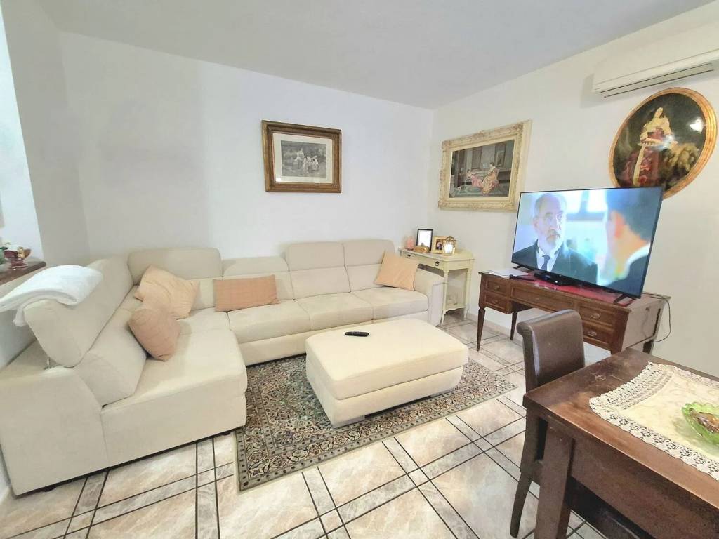 appartamento in vendita a Bagnolo in Piano