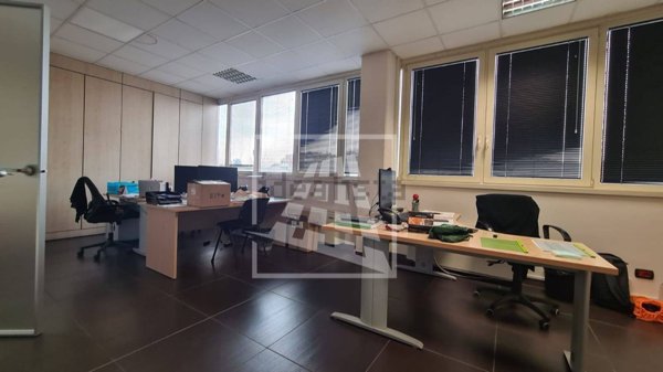 capannone in vendita a Bagnolo in Piano