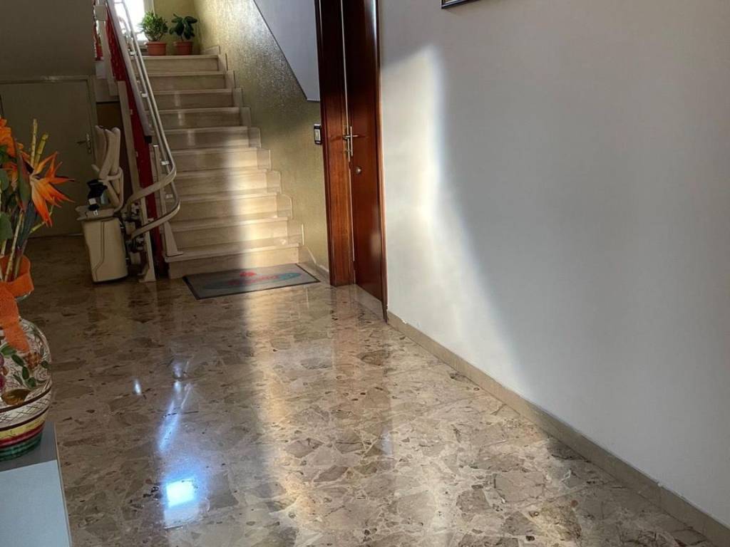 casa indipendente in vendita a Bagnolo in Piano