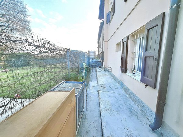 casa indipendente in vendita a Bagnolo in Piano