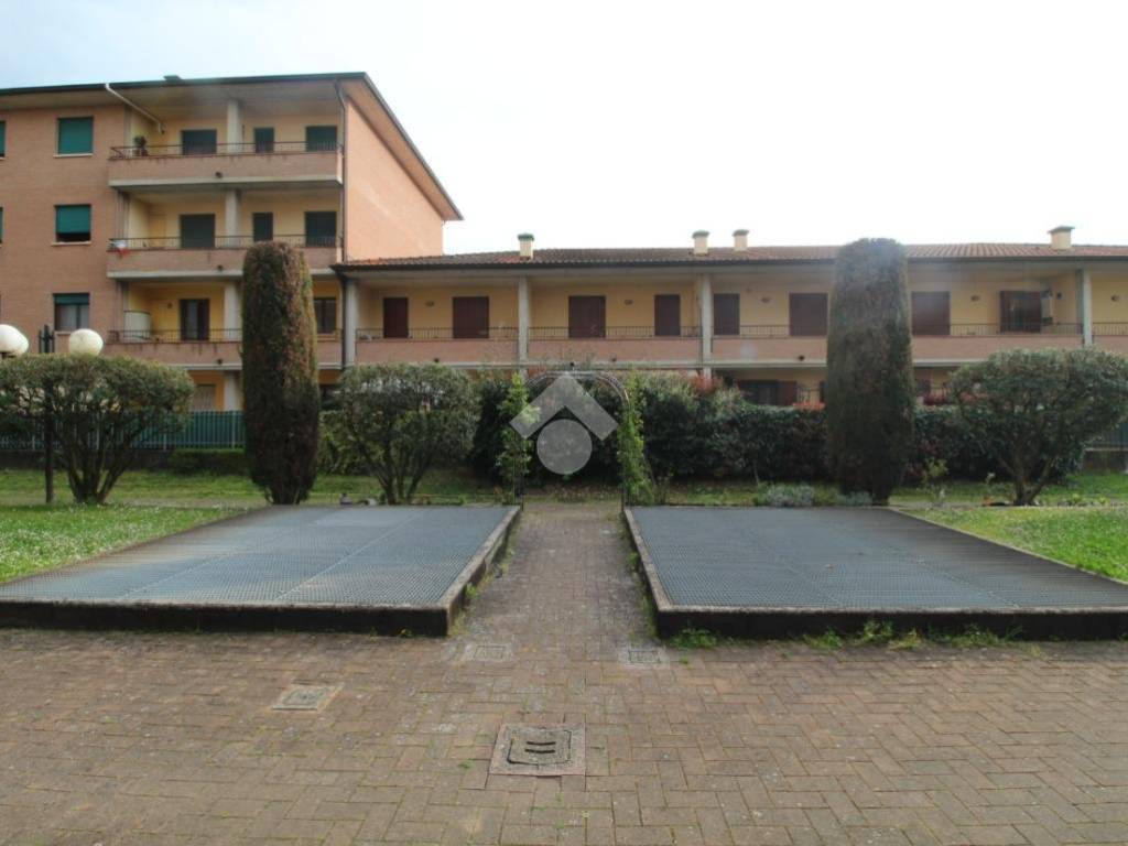 casa indipendente in vendita a Bagnolo in Piano