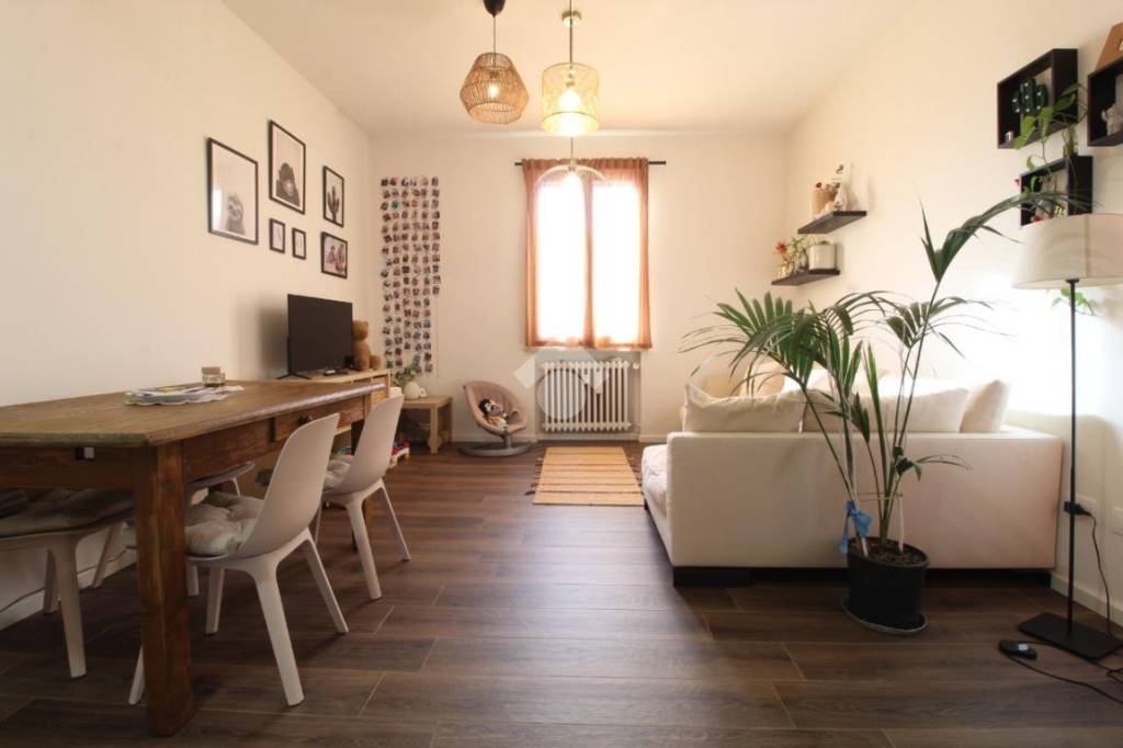 appartamento in vendita a Bagnolo in Piano