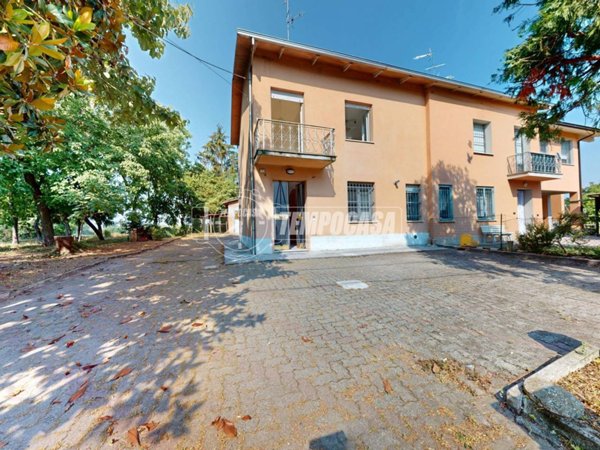 appartamento in vendita a Bagnolo in Piano