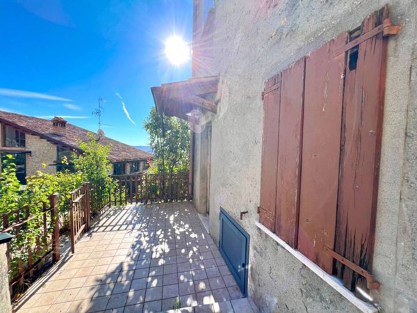 casa indipendente in vendita a Baiso