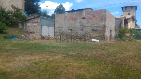 terreno agricolo in vendita a Baiso