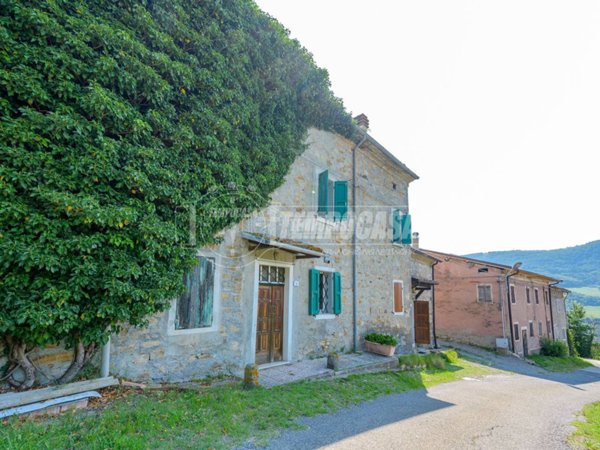 appartamento in vendita a Baiso