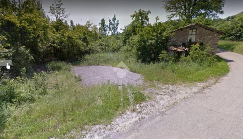 casa indipendente in vendita a Baiso in zona Cassinago
