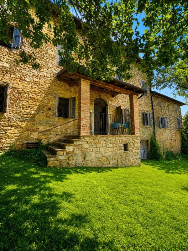 casa indipendente in vendita a Baiso