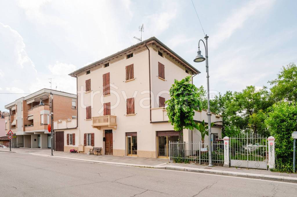 casa indipendente in vendita a Baiso