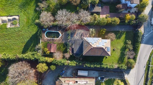 casa indipendente in vendita a Bibbiano