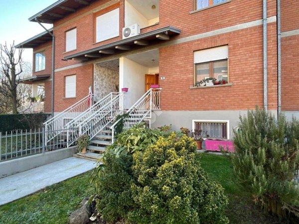 casa indipendente in vendita a Bibbiano