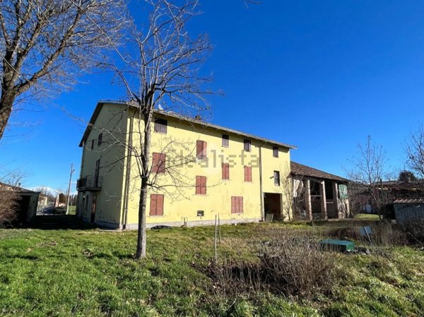terreno edificabile in vendita a Bibbiano in zona Barco