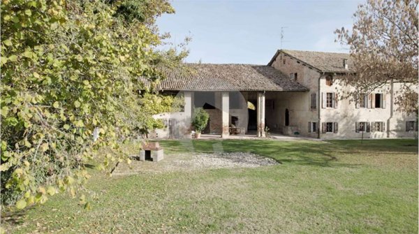 casa indipendente in vendita a Bibbiano in zona Barco