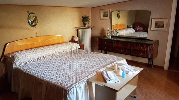 casa indipendente in vendita a Bibbiano in zona Fossa