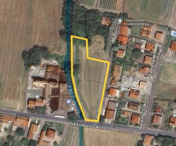 terreno edificabile in vendita a Bibbiano