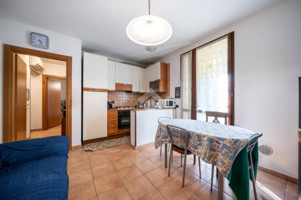 appartamento in vendita a Bibbiano in zona Barco