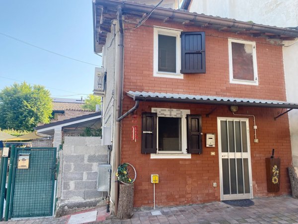 appartamento in vendita a Bibbiano in zona Barco
