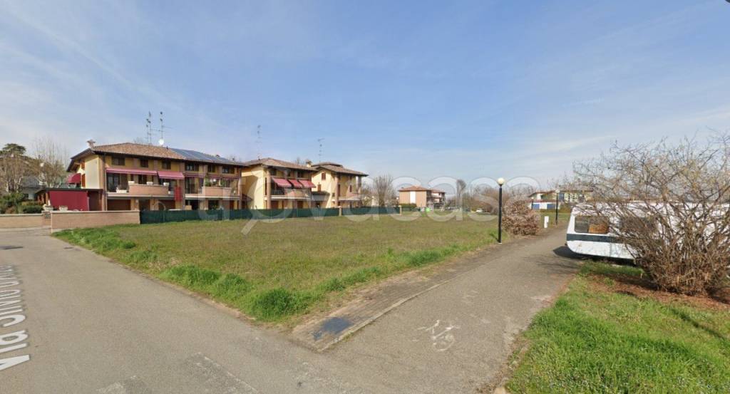 terreno edificabile in vendita a Bibbiano in zona Barco