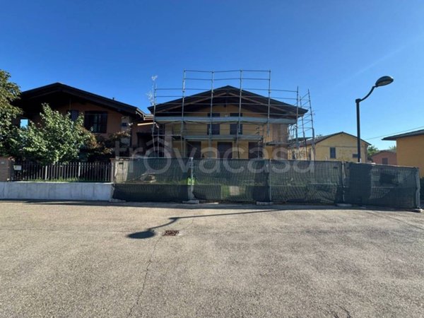 casa indipendente in vendita a Bibbiano