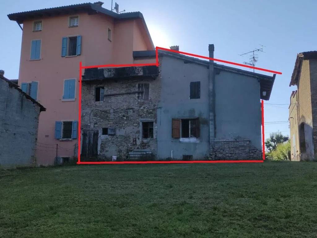 casa indipendente in vendita a Bibbiano in zona Barco