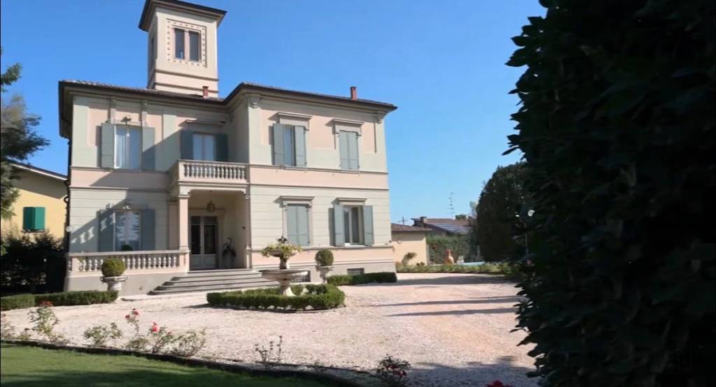 casa indipendente in vendita a Bibbiano