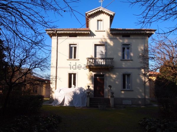 casa indipendente in vendita a Bibbiano